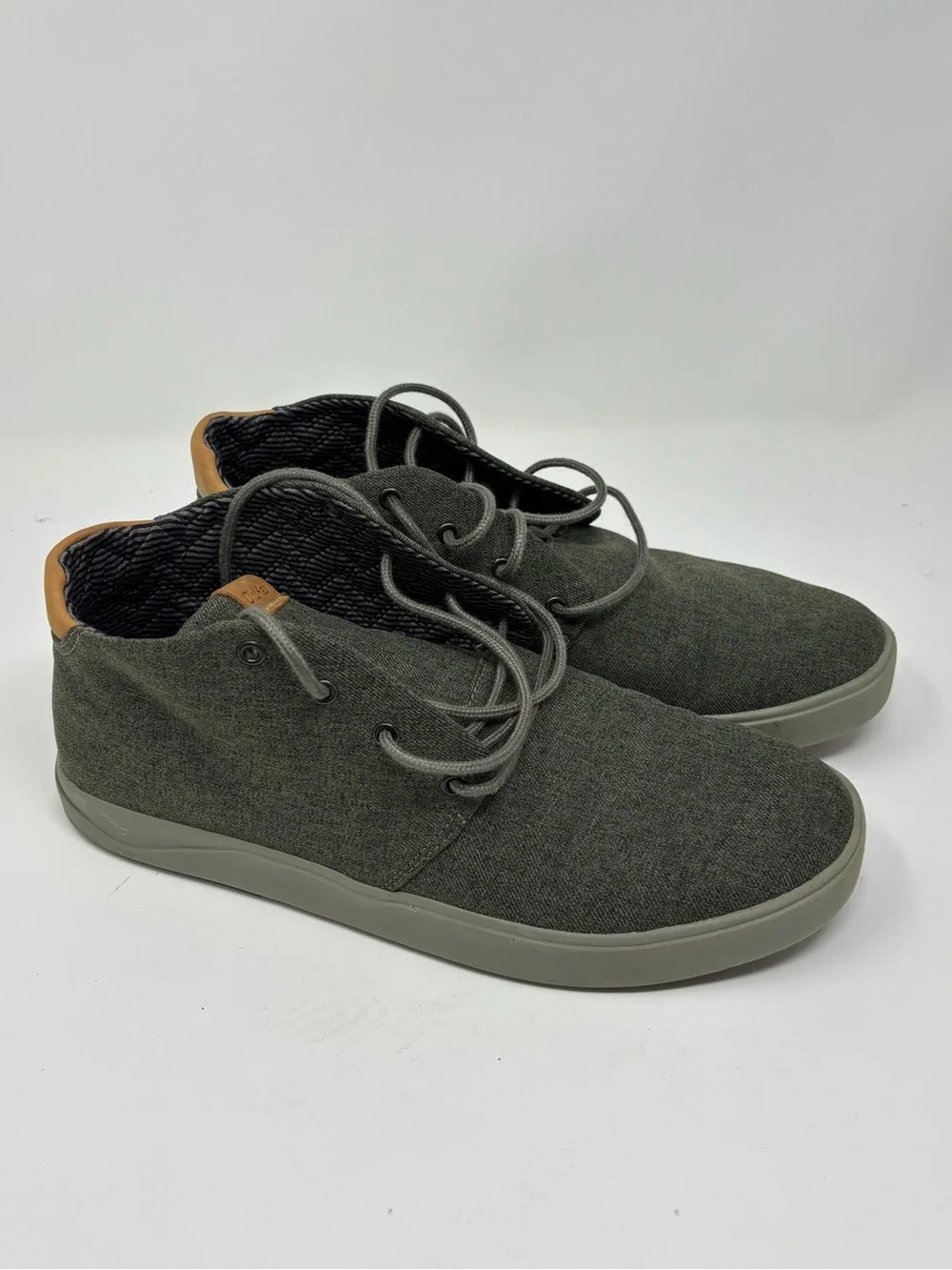 OluKai Nana Hele Waiapo Men’s Gray Textile Lace-Up Shoes EU 45 US 12